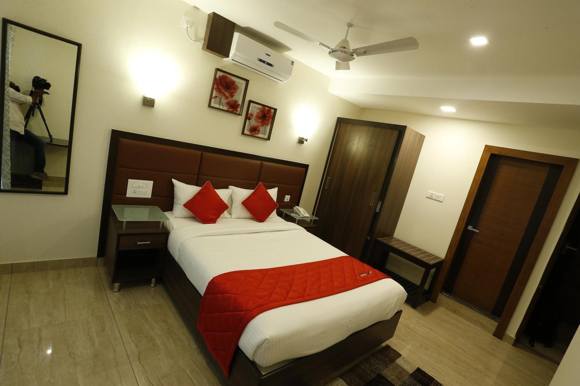 D Breeze Suites Devanahalli Exterior photo