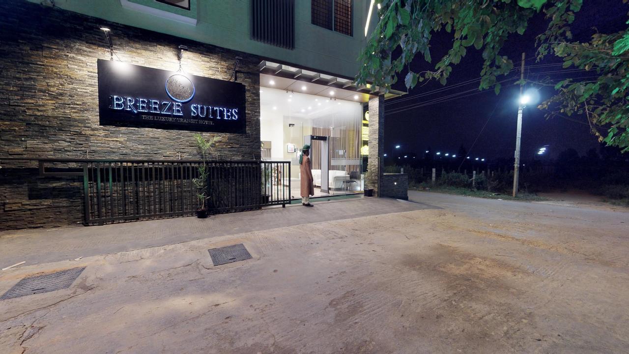 D Breeze Suites Devanahalli Exterior photo
